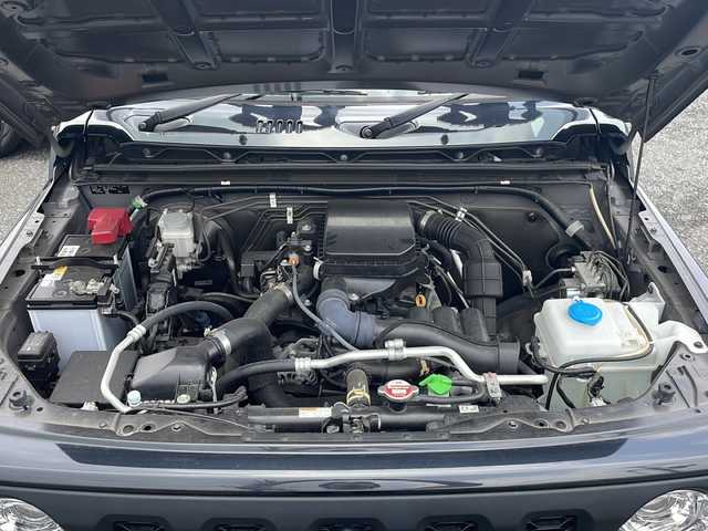 スズキ ジムニー XC 大阪府 2021(令3)年 3.7万km ミディアムグレーメタリック セーフティーサポート/・デュアルセンサーブレーキサポート/・誤発進抑制機能/・車線逸脱警報機能/・ふらつき警報機能/・先行車発進お知らせ機能/・ハイビームアシスト/ストラーダ社外ナビ/・Bluetooth/・フルセグTV/・バックカメラ/クルーズコントロール/アイドリングストップ/純正16インチアルミホイール/LEDヘッド/・オートライト/シートヒーター/プッシュスタート/ETC/新車保証書/取扱説明書