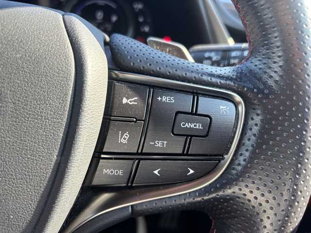 レクサス ＥＳ 300h Fスポーツ 福岡県 2020(令2)年 2.7万km レッドマイカクリスタルシャイン レクサスセーフティシステム/ブラインドスポットモニター/シーケンシェルウィンカー/LEDヘッド/純正ナビ/フルセグTV/サンシェード/パワーシート/パドルシフト/レーダークルコン/クリアランスソナー/純正アルミホイール/純正フロアマット/TVキャンセラー/レクサス純正エンジンスターター/レーンキープアシスト/電動リアゲート/シートメモリ/ステアリングヒーター/ビルトインETC2.0