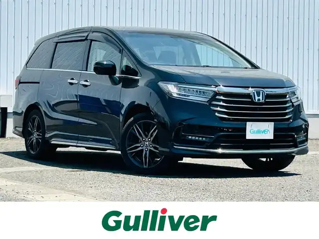 ホンダ オデッセイ アブソルート EX 熊本県 2022(令4)年 4.9万km プレミアムスパークルブラックパール 純正SDナビ/・AM/FM/CD/DVD/BT/HDMI/・フルセグTV/・全周囲カメラ/フリップダウンモニター/ホンダセンシング/・衝突軽減ブレーキ/・先行車発進お知らせ/・歩行者事故低減ステアリング/・路外逸脱抑制機能/・標識認識機能/・アダプティブクルーズコントロール/・ブラインドスポットモニター/・オートハイビーム/ETC2.0/前席パワーシート/・ハーフレザーシート/・前席シートヒーター/パワーテールゲート/両側電動スライドドア/革巻きステアリング/・ステアリングスイッチ/電動パーキングブレーキ/オートホールド/LEDヘッドライト/LEDフォグランプ/パドルシフト/純正フロアマット/ドアバイザー/電動格納ミラー/・ウインカーミラー/アイドリングストップ/プッシュスタート