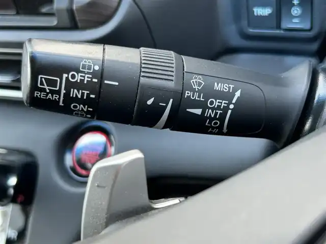 ホンダ オデッセイ アブソルート EX 熊本県 2022(令4)年 4.9万km プレミアムスパークルブラックパール 純正SDナビ/・AM/FM/CD/DVD/BT/HDMI/・フルセグTV/・全周囲カメラ/フリップダウンモニター/ホンダセンシング/・衝突軽減ブレーキ/・先行車発進お知らせ/・歩行者事故低減ステアリング/・路外逸脱抑制機能/・標識認識機能/・アダプティブクルーズコントロール/・ブラインドスポットモニター/・オートハイビーム/ETC2.0/前席パワーシート/・ハーフレザーシート/・前席シートヒーター/パワーテールゲート/両側電動スライドドア/革巻きステアリング/・ステアリングスイッチ/電動パーキングブレーキ/オートホールド/LEDヘッドライト/LEDフォグランプ/パドルシフト/純正フロアマット/ドアバイザー/電動格納ミラー/・ウインカーミラー/アイドリングストップ/プッシュスタート