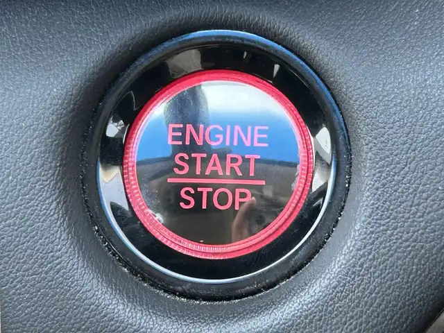 ホンダ オデッセイ アブソルート EX 熊本県 2022(令4)年 4.9万km プレミアムスパークルブラックパール 純正SDナビ/・AM/FM/CD/DVD/BT/HDMI/・フルセグTV/・全周囲カメラ/フリップダウンモニター/ホンダセンシング/・衝突軽減ブレーキ/・先行車発進お知らせ/・歩行者事故低減ステアリング/・路外逸脱抑制機能/・標識認識機能/・アダプティブクルーズコントロール/・ブラインドスポットモニター/・オートハイビーム/ETC2.0/前席パワーシート/・ハーフレザーシート/・前席シートヒーター/パワーテールゲート/両側電動スライドドア/革巻きステアリング/・ステアリングスイッチ/電動パーキングブレーキ/オートホールド/LEDヘッドライト/LEDフォグランプ/パドルシフト/純正フロアマット/ドアバイザー/電動格納ミラー/・ウインカーミラー/アイドリングストップ/プッシュスタート