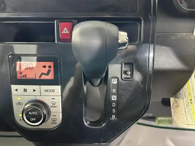 トヨタ ルーミー G 佐賀県 2017(平29)年 5.7万km ブライトシルバーM 社外7インチナビ/フルセグTV/CD/DVD/Bluetooth/両側パワースライドドア/横滑り防止装置/オートライト/前後ドライブレコーダー/クルーズコントロール/ETC/ウォークスルー/後席サンシェード/アイドリングストップ/スマートキー/スペアキー×１/純正ドアバイザー/純正フロアマット/禁煙車