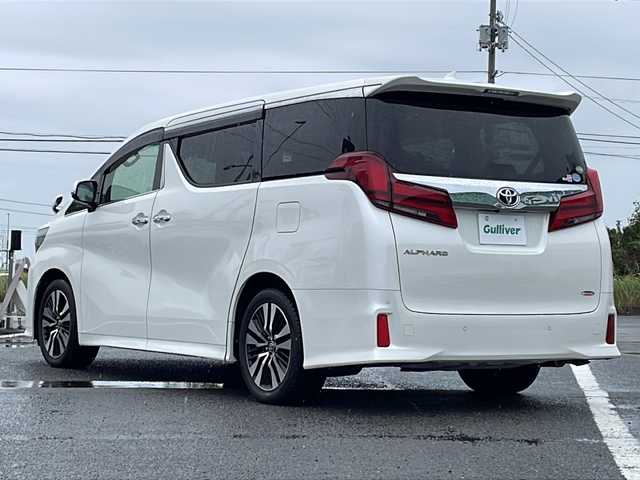 トヨタ アルファード S Cパッケージ 徳島県 2019(令1)年 9.8万km ホワイトパールクリスタルシャイン 純正10型ナビ(NSZT-Z68)/（ラジオ/DISC/USB/フルセグ/SD/BT/HDMI）/12.1型フリップダウンモニター/バックカメラ/サンルーフ/電動リアゲート/両側パワースライドドア/デジタルインナーミラー/ブラインドスポットモニター/レーダークルーズコントロール/メモリーパワーシート/シートヒーター/ステアリングヒーター/エアーシート/クリアランスソナー/3眼LEDヘッドライト/ビルトインETC/ドライブレコーダー/ナノイー/ステアリングヒーター/ブレーキホールド/電格ウィンカーミラー