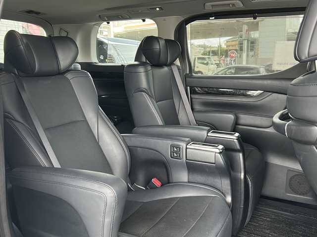 トヨタ アルファード S Cパッケージ 京都府 2019(令1)年 9.8万km ホワイトパールクリスタルシャイン 純正ナビ(NSZT-Z68)/バックカメラ/サンルーフ/電動リアゲート/両側パワースライドドア/レーダークルーズコントロール/メモリーパワーシート/シートヒーター/エアーシート/クリアランスソナー/3眼LEDヘッドライト/ビルトインETC/ドライブレコーダー/ナノイー/ステアリングヒーター/ブレーキホールド/電格ウィンカーミラー/禁煙車