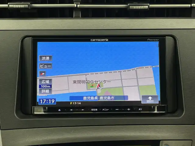 トヨタ プリウス L 鹿児島県 2013(平25)年 4.4万km シルバーM 社外ナビ /（AM/FM/ワンセグTV）/ETC/スマートキー /電格ミラー/ヘッドライトレベライザー/フロアマット/スペアキー/ウインカーミラー/ドアバイザー/オートライト
