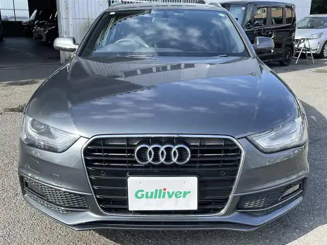 アウディ Ａ４ アバント 2．0 TFSI 神奈川県 2012(平24)年 4.9万km デイトナグレーパールエフェクト 純正ナビ(DVD/CD/AM/FM/BT/SD)/フルセグTV/バックカメラ/前席パワーシート/アイドリングストップ/横滑り防止装置/クリアランスソナー/前後フォグランプ/スマートキー/プッシュスタート/HIDヘッドライト/オートライト/オートワイパー/純正トノカバー/ビルトインETC/保証書/取扱説明書