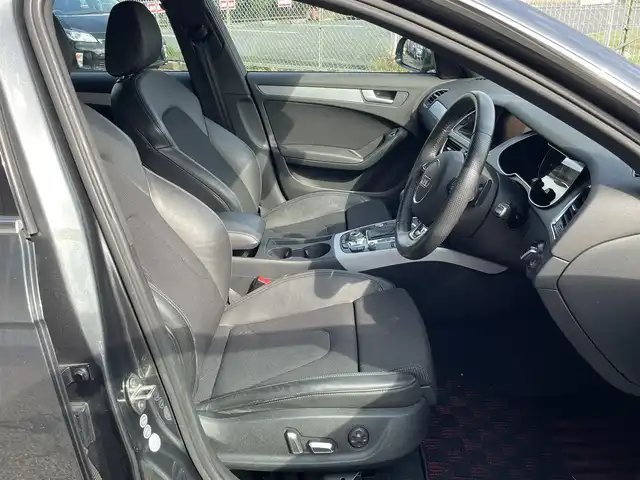 アウディ Ａ４ アバント 2．0 TFSI 神奈川県 2012(平24)年 4.9万km デイトナグレーパールエフェクト 純正ナビ(DVD/CD/AM/FM/BT/SD)/フルセグTV/バックカメラ/前席パワーシート/アイドリングストップ/横滑り防止装置/クリアランスソナー/前後フォグランプ/スマートキー/プッシュスタート/HIDヘッドライト/オートライト/オートワイパー/純正トノカバー/ビルトインETC/保証書/取扱説明書