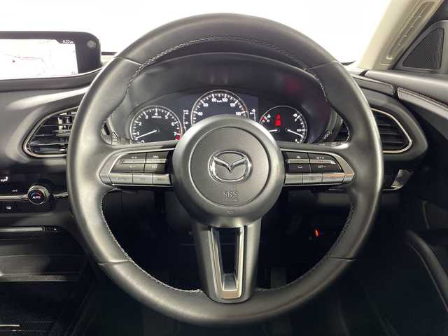 マツダ ＣＸ－３０ 20S ブラックトーンED 神奈川県 2022(令4)年 3.9万km ポリメタルグレーM マツダ8.8型コネクトSDナビゲーション/CD DVD　フルセグ/Bluetooth　HDMI　USB/360度ビューカメラ/i-ACTIVSENSE/スマートシティブレーキサポート/AT誤発進抑制機能/レーダークルーズコントロール/フロントリアパーキングセンサー/車線逸脱警報システム/レーンキープアシスト/ブラインドスポットモニタリング/接近車両検知/クルージングトラフィックサポート/ドライブセレクション/アイドリングストップ/パワーバックドア/ヘッドアップディスプレイ/自動防眩ルームミラー/アクティブドライビングディスプレイ交通標識認識システム/ドライビングアテンションアラート/革巻きステアリング/パドルシフト/純正前後ドライブレコーダー/純正ETC/電動パーキングブレーキ/オートブレーキホールド/プッシュスタート/スマートキー/アダブティブLEDヘッドライト/オートライト/シグネチャーLEDランプ付LEDリアコンビネーションランプ/純正リアスポイラー/純正18インチアルミホイール
