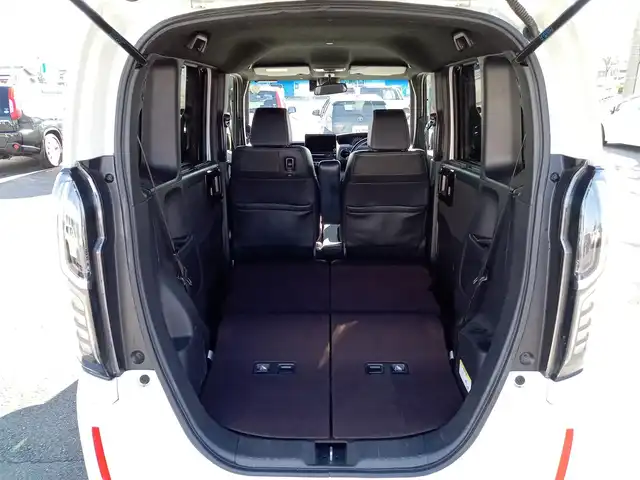 ホンダ Ｎ ＢＯＸ カスタム G L ターボ ホンダセンシング 福井県 2019(令1)年 6.8万km プラチナホワイトパール 4WD/純正8インチナビ（VXU-195NBi）/・（フルセグTV/CD/DVD/Bluetooth）/バックカメラ/両側パワースライドドア/ホンダセンシング/レーンキープアシスト/レーダークルーズコントロール/ETC/前後ドライブレコーダー/純正フロアマット/ステアリングリモコン/パドルシフト/オートLEDヘッドライト/電動格納ウィンカーミラー/純正15インチAW/スマートキー