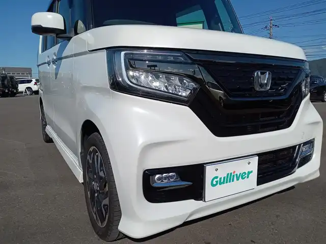 ホンダ Ｎ ＢＯＸ カスタム G L ターボ ホンダセンシング 福井県 2019(令1)年 6.8万km プラチナホワイトパール 4WD/純正8インチナビ（VXU-195NBi）/・（フルセグTV/CD/DVD/Bluetooth）/バックカメラ/両側パワースライドドア/ホンダセンシング/レーンキープアシスト/レーダークルーズコントロール/ETC/前後ドライブレコーダー/純正フロアマット/ステアリングリモコン/パドルシフト/オートLEDヘッドライト/電動格納ウィンカーミラー/純正15インチAW/スマートキー