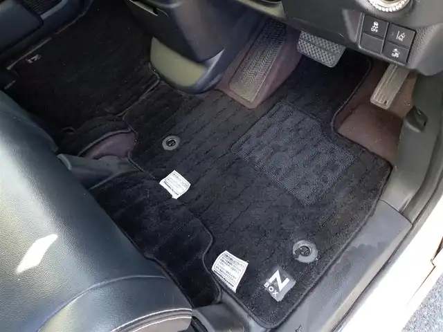 ホンダ Ｎ ＢＯＸ カスタム G L ターボ ホンダセンシング 福井県 2019(令1)年 6.8万km プラチナホワイトパール 4WD/純正8インチナビ（VXU-195NBi）/・（フルセグTV/CD/DVD/Bluetooth）/バックカメラ/両側パワースライドドア/ホンダセンシング/レーンキープアシスト/レーダークルーズコントロール/ETC/前後ドライブレコーダー/純正フロアマット/ステアリングリモコン/パドルシフト/オートLEDヘッドライト/電動格納ウィンカーミラー/純正15インチAW/スマートキー