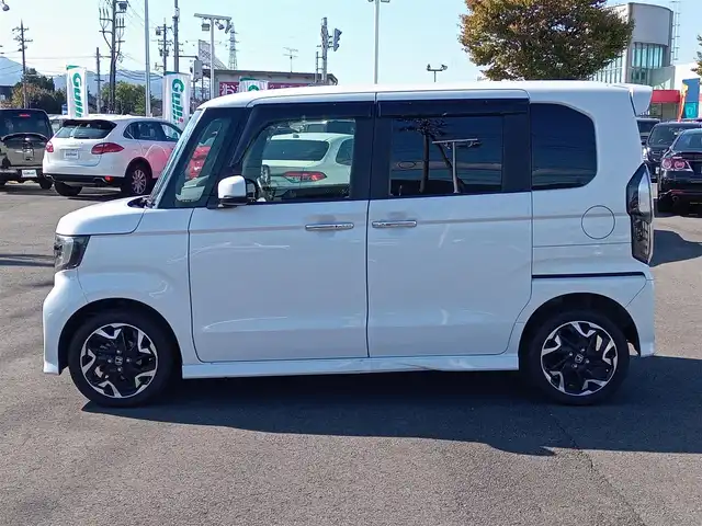ホンダ Ｎ ＢＯＸ カスタム G L ターボ ホンダセンシング 福井県 2019(令1)年 6.8万km プラチナホワイトパール 4WD/純正8インチナビ（VXU-195NBi）/・（フルセグTV/CD/DVD/Bluetooth）/バックカメラ/両側パワースライドドア/ホンダセンシング/レーンキープアシスト/レーダークルーズコントロール/ETC/前後ドライブレコーダー/純正フロアマット/ステアリングリモコン/パドルシフト/オートLEDヘッドライト/電動格納ウィンカーミラー/純正15インチAW/スマートキー