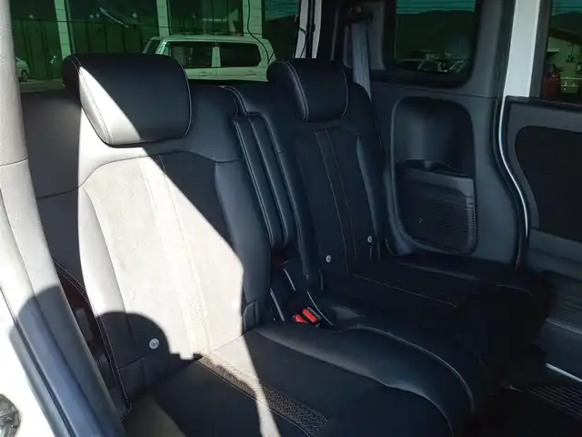 ホンダ Ｎ ＢＯＸ カスタム G L ターボ ホンダセンシング 福井県 2019(令1)年 6.8万km プラチナホワイトパール 4WD/純正8インチナビ（VXU-195NBi）/・（フルセグTV/CD/DVD/Bluetooth）/バックカメラ/両側パワースライドドア/ホンダセンシング/レーンキープアシスト/レーダークルーズコントロール/ETC/前後ドライブレコーダー/純正フロアマット/ステアリングリモコン/パドルシフト/オートLEDヘッドライト/電動格納ウィンカーミラー/純正15インチAW/スマートキー