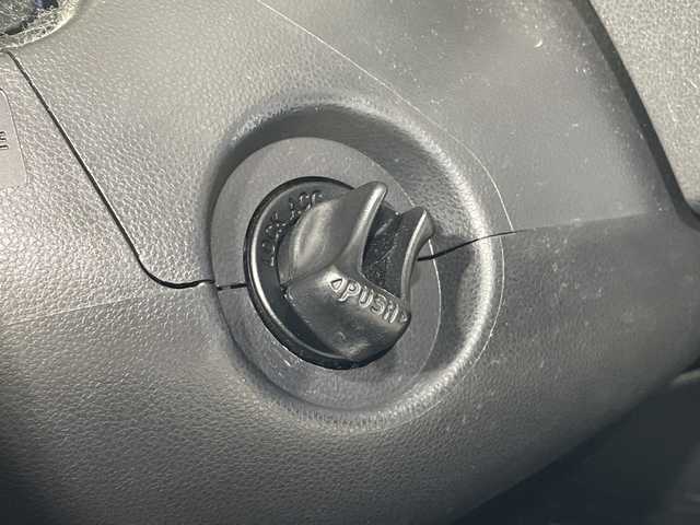 ダイハツ ミラ ココア プラスX 神奈川県 2017(平29)年 4.7万km パールホワイトⅢ 純正8型ナビゲーション【NMZM-W67D】/・Bluetooth/CD/DVD/フルセグ/AM/FM/バックカメラ/USB/アイドリングストップ/スマートキー/純正フロアマット/ベンチシート/LEDヘッドライト/フォグランプ/ルーフレール/ABS/盗難防止装置