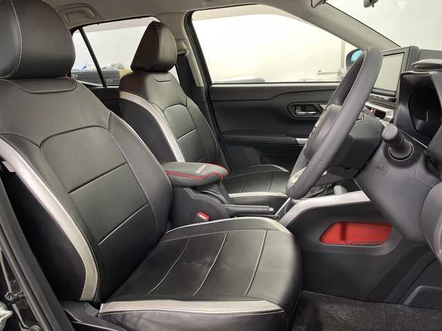 トヨタ ライズ G 道央・札幌 2020(令2)年 2.8万km ブラックマイカメタリック ・スマートアシスト/寒冷地仕様/・4WD/衝突被害軽減ブレーキ/・社外メモリナビ/・CD/DVD/BT/SD/フルセグ/・MTモード付AT/・オートライト/LEDライト/・オートハイビーム/・レーンキープアシスト/・運転席/助手席シートヒーター/・黒革調シートカバー/・純正エンジンスターター/・前後ドライブレコーダー/・スマートキー