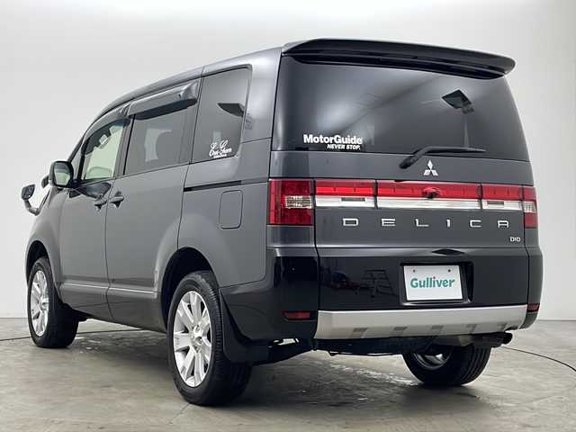 三菱 デリカＤ：５ D－Power package 秋田県 2018(平30)年 6.4万km アイガーグレーM/ダイヤモンドブラックマイカ 4WD/社外SDナビ/AM/FM/CD/DVD/Bluetooth/両側パワースライドドア　/バックカメラ　/クルーズコントロール　/横滑り防止装置/ルームミラー型ドライブレコーダー　/パドルシフト　/前席シートヒーター　/LEDヘッドライト/フォグランプ　/ビルトインETC/社外ブーストメーター　/社外フロアマット/社外ドアバイザー/本革ステアリング/ステアリングスイッチ