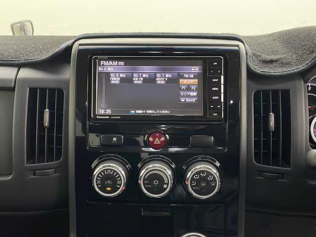 三菱 デリカＤ：５ D－Power package 秋田県 2018(平30)年 6.4万km アイガーグレーM/ダイヤモンドブラックマイカ 4WD/社外SDナビ/AM/FM/CD/DVD/Bluetooth/両側パワースライドドア　/バックカメラ　/クルーズコントロール　/横滑り防止装置/ルームミラー型ドライブレコーダー　/パドルシフト　/前席シートヒーター　/LEDヘッドライト/フォグランプ　/ビルトインETC/社外ブーストメーター　/社外フロアマット/社外ドアバイザー/本革ステアリング/ステアリングスイッチ