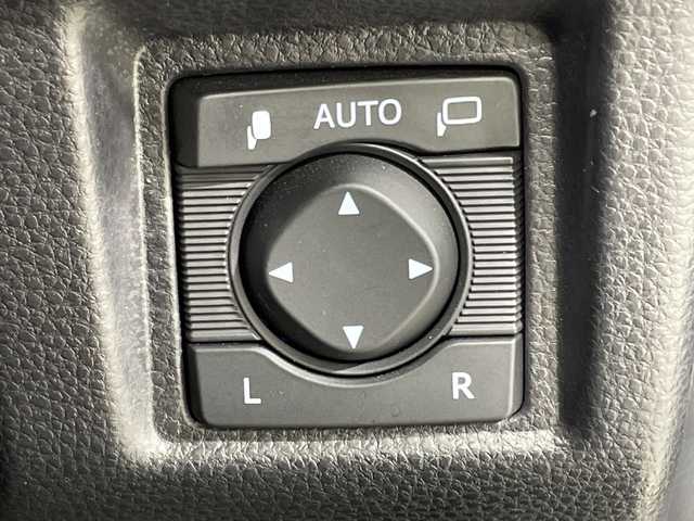 トヨタ クラウン ハイブリッド RS アドバンス 神奈川県 2021(令3)年 2.3万km ブラック 純正12.3インチナビ/(Bluetooth/CD/DVD/TV)/パノラマミックビューモニター/デジタルインナーミラー/ヘッドアップディスプレイ/ブラインドスポットモニター/トヨタセーフティセンス/衝突被害軽減システム/車線逸脱警報/クルーズコントロール/ルーンムーフ/パドルシフト/合皮レザーシート/横滑り防止装置/ETC2.0/アイドリングストップ/LEDヘッドライト/フォグランプ/オートライト/ウィンカーミラー/電動格納ミラー/純正18インチAW/シートヒーター/エアシート/シートリフター/ステアリングヒーター/プッシュスタート/スマートキー/フロアマット