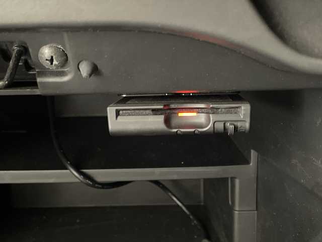 日産 ノート e－パワー X 宮崎県 2017(平29)年 5.9万km シャイニングブルー エマ―ジェンシーブレーキ/車線逸脱警報/クリアランスソナー/インテリジェントルームミラー/純正7インチSDナビ/フルセグTV/CD/DVD/Bluetooth/アラウンドビューモニター/LEDヘッドライト/純正ナビ一体型ドライブレコーダー/ETC/スマートキー×2/取扱説明書/ナビ取扱説明書