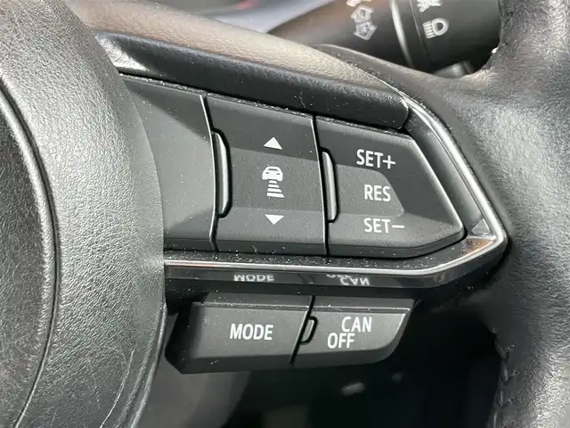 マツダ デミオ 13S ツーリング 鹿児島県 2017(平29)年 9.6万km ダイナミックブルーマイカ 純正ナビ/フルセグTV/CD/DVD再生可/バックカメラ/前方ドライブレコーダー/前席シートヒーター/オートライト/LEDヘッドライト/純正フロアマット/アクティブドライビングディスプレイ/電動格納ミラー/後方コーナーセンサー/レーンキープアシスト/BSM/取扱説明書/スペアキ1本(スマートキー)