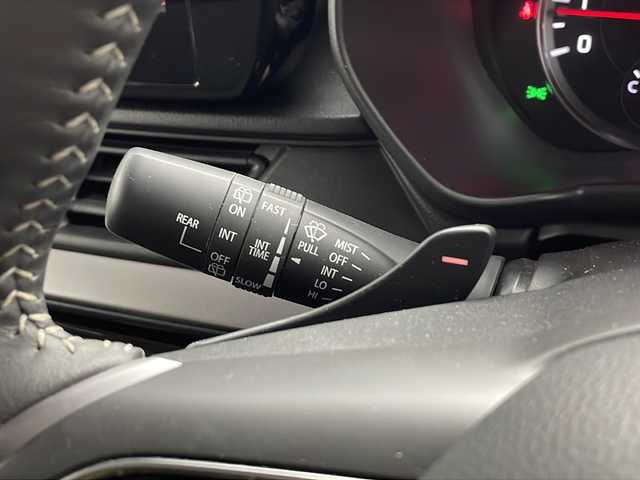 スズキ スイフト HYBRID MZ 愛知県 2024(令6)年 1.4万km 青 禁煙車/純正ディスプレイオーディオ/(AM/FM/USB/BT//iPod)/バックカメラ/ビルトインETC/フロントサイドスポイラー/シートヒーター/前後ドライブレコーダー/デュアルブレーキサポートII/ケンウッドスピーカー/プッシュスタート/スマートキー/ステアリングスイッチ/クルーズコントロール/BSM/LEDヘッドライト/オートライト/フロントフォグランプ/純正フロアマット/純正ドアバイザー