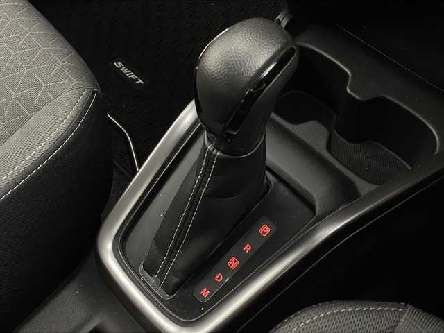 スズキ スイフト HYBRID MZ 愛知県 2024(令6)年 1.4万km 青 禁煙車/純正ディスプレイオーディオ/(AM/FM/USB/BT//iPod)/バックカメラ/ビルトインETC/フロントサイドスポイラー/シートヒーター/前後ドライブレコーダー/デュアルブレーキサポートII/ケンウッドスピーカー/プッシュスタート/スマートキー/ステアリングスイッチ/クルーズコントロール/BSM/LEDヘッドライト/オートライト/フロントフォグランプ/純正フロアマット/純正ドアバイザー