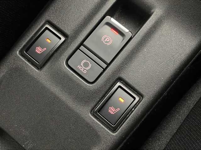 スズキ スイフト HYBRID MZ 愛知県 2024(令6)年 1.4万km 青 禁煙車/純正ディスプレイオーディオ/(AM/FM/USB/BT//iPod)/バックカメラ/ビルトインETC/フロントサイドスポイラー/シートヒーター/前後ドライブレコーダー/デュアルブレーキサポートII/ケンウッドスピーカー/プッシュスタート/スマートキー/ステアリングスイッチ/クルーズコントロール/BSM/LEDヘッドライト/オートライト/フロントフォグランプ/純正フロアマット/純正ドアバイザー