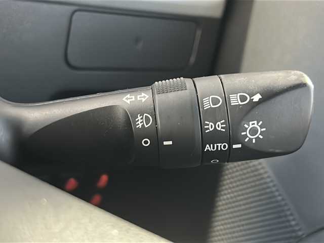 ダイハツ タント カスタム X トップED SA Ⅲ 東京都 2017(平29)年 9万km ブラックマイカメタリック (株)IDOMが運営する【じしゃロン国分寺店】の自社ローン対象車両になります。こちらは現金ご利用時の価格です。自社ローンご希望の方は別途その旨お申付け下さい。/社外ナビ/バックカメラ/Bluetooth接続/フルセグテレビ/ハーフレザー/シートヒーター/片側パワースライドドア/衝突被害軽減システム/オートマチックハイビーム/LEDヘッドライト/リアウィンドウサンシェード付き/備考：/ステアリングスイッチが作動しない/ドラレコSDカードなし、作動しない/HDMI動作未確認