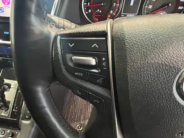 トヨタ アルファード S Cパッケージ 鹿児島県 2018(平30)年 5万km ホワイトパールクリスタルシャイン 禁煙車/純正SDナビ/　（Bluetooth.フルセグTV）/バックモニター/純正フリップダウンモニター/両側パワースライドドア/トヨタセーフティセンス/・プリクラッシュセーフティ/・アダプティブクルーズコントロール/・レーントレーシングアシスト/・ロードサインアシスト/・先行車発進お知らせ機能/ブラインドスポットモニター/クリアランスソナー/デジタルインナーミラー/前席シートヒーター、シートベンチレーション/ステアリングヒーター/置くだけ充電/パワーバックドア