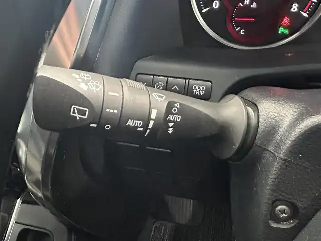 トヨタ アルファード S Cパッケージ 鹿児島県 2018(平30)年 5万km ホワイトパールクリスタルシャイン 禁煙車/純正SDナビ/　（Bluetooth.フルセグTV）/バックモニター/純正フリップダウンモニター/両側パワースライドドア/トヨタセーフティセンス/・プリクラッシュセーフティ/・アダプティブクルーズコントロール/・レーントレーシングアシスト/・ロードサインアシスト/・先行車発進お知らせ機能/ブラインドスポットモニター/クリアランスソナー/デジタルインナーミラー/前席シートヒーター、シートベンチレーション/ステアリングヒーター/置くだけ充電/パワーバックドア