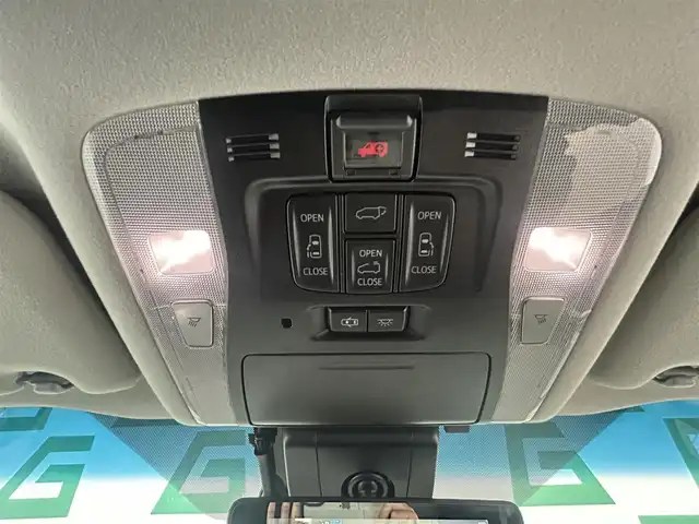 トヨタ アルファード S Cパッケージ 鹿児島県 2018(平30)年 5万km ホワイトパールクリスタルシャイン 禁煙車/純正SDナビ/　（Bluetooth.フルセグTV）/バックモニター/純正フリップダウンモニター/両側パワースライドドア/トヨタセーフティセンス/・プリクラッシュセーフティ/・アダプティブクルーズコントロール/・レーントレーシングアシスト/・ロードサインアシスト/・先行車発進お知らせ機能/ブラインドスポットモニター/クリアランスソナー/デジタルインナーミラー/前席シートヒーター、シートベンチレーション/ステアリングヒーター/置くだけ充電/パワーバックドア