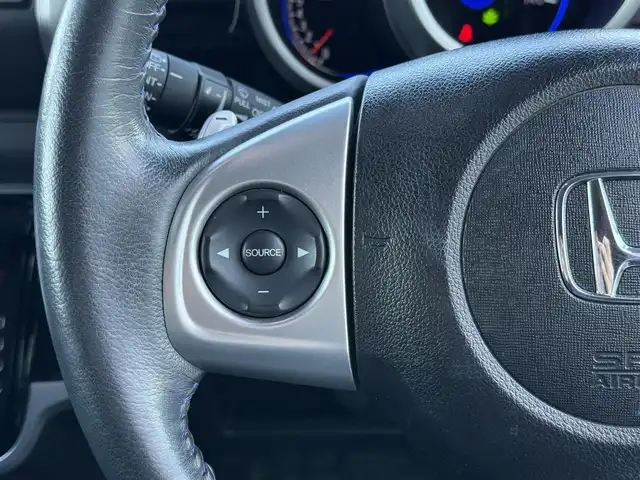 ホンダ Ｎ ＢＯＸ カスタム ターボ SSブラックSパッケージ 東京都 2016(平28)年 7万km プレミアムホワイトパールⅡ 純正ナビ/バックカメラ/ビルトインＥＴＣ/クルーズコントロール/両側電動スライドドア/ハーフレザーシート/シートヒーター/シティブレーキアクティブシステム/横滑り防止/プッシュスタート/パドルシフト/ＨＩＤヘッドライト/フォグランプ/純正フロアマット/純正１５インチＡＷ/ドアバイザー/スマートキー