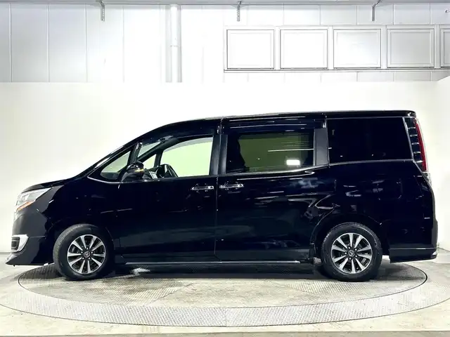 車両画像11