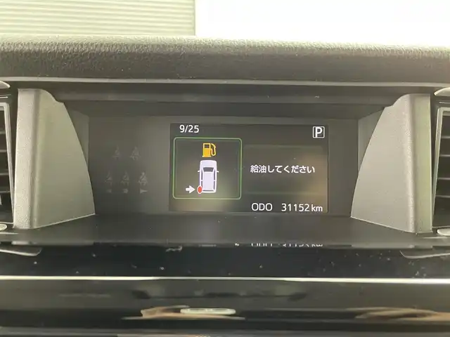 車両画像11