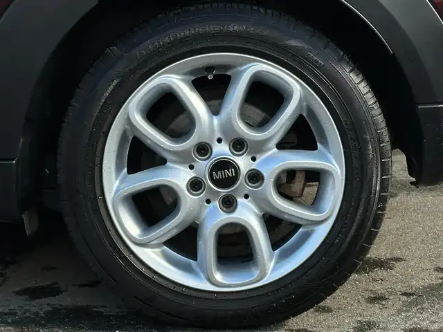 ＭＩＮＩ ミニ クーパー バーガンディーED 福島県 2018(平30)年 6.6万km 茶 Burgundy Edition専用センター・ディスプレイ・リング/Burgundy Edition オリジナル・バッジ/ストレージ・コンパートメント・パッケージ/MINI エキサイトメント・パッケージ/パーキング・アシスト・パッケージ/アクティブ・クルーズ・コントロール/インテリジェントセーフティ/コンフォートアクセス/アンビエントライト/純正ナビ(BT/USB)/純正16AW/ETC/ドライブレコーダー(前後)/LEDオートライト/取扱説明書/保証書/スペアキー