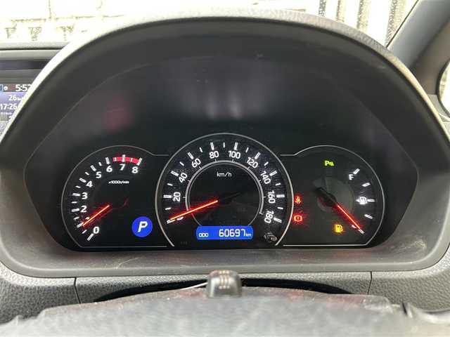 トヨタ ヴォクシー ZS 煌Ⅱ 秋田県 2020(令2)年 6.1万km ホワイトパールクリスタルシャイン トヨタセーフティセンス/・プリクラッシュセーフティ/・レーンディパーチャーアラート/・オートマチックハイビーム/クルーズコントロール/クリアランスソナー/純正10インチSDナビ/・バックカメラ/・フルセグTV/BT/CD/DVD/純正12.1インチフリップダウンモニター/純正16インチAW/両側パワースライドドア/LEDヘッドライト/オートライト/フォグランプ/ETC/前後ドライブレコーダー(SN-TW77)/プッシュスタート/ステアリングスイッチ/電動格納ミラー/ISOFIX/取扱説明書