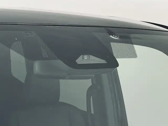 トヨタ ヴォクシー S－Z 道央・札幌 2024(令6)年 2.1万km アティチュードブラックマイカ ・４WD/・寒冷地仕様/・純正メモリナビ/CD/DVD/BT/USB/・フルセグTV/・バックカメラ/・社外ETC/・トヨタセーフティセンス/・プリクラッシュセーフティ/・オートブレーキホールド/・レーンキープアシスト/・レーダークルーズコントロール/・クリアランスソナー/・横滑り防止装置/・オートマチックハイビーム/・LEDヘッドライト/・オートライト/・フォグランプ/・両側パワースライドドア/・ハーフレザーシート/・D+N席シートヒーター/・純正16インチAW/・純正フロアマット/・プッシュスタート/・スマートキー/・保証書