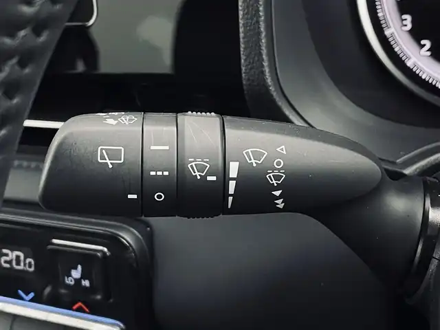 トヨタ ヴォクシー S－Z 道央・札幌 2024(令6)年 2.1万km アティチュードブラックマイカ ・４WD/・寒冷地仕様/・純正メモリナビ/CD/DVD/BT/USB/・フルセグTV/・バックカメラ/・社外ETC/・トヨタセーフティセンス/・プリクラッシュセーフティ/・オートブレーキホールド/・レーンキープアシスト/・レーダークルーズコントロール/・クリアランスソナー/・横滑り防止装置/・オートマチックハイビーム/・LEDヘッドライト/・オートライト/・フォグランプ/・両側パワースライドドア/・ハーフレザーシート/・D+N席シートヒーター/・純正16インチAW/・純正フロアマット/・プッシュスタート/・スマートキー/・保証書