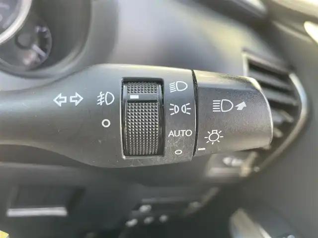 レクサス ＮＸ 300h Fスポーツ 茨城県 2018(平30)年 7.5万km ヒートブルーコントラストレイヤリング 後期型モデル/メーカーナビ/バックカメラ/サイドカメラ/レクサスセーフティセンス/レーダークルーズコントロール/革巻きステアリング/ステアリングスイッチ/ステアリングヒーター/本革パワーメモリーシート/シートヒーター/ベンチレーション/パワーバックドア/LEDヘッドライト/オートハイビーム/オートワイパー/オートライト