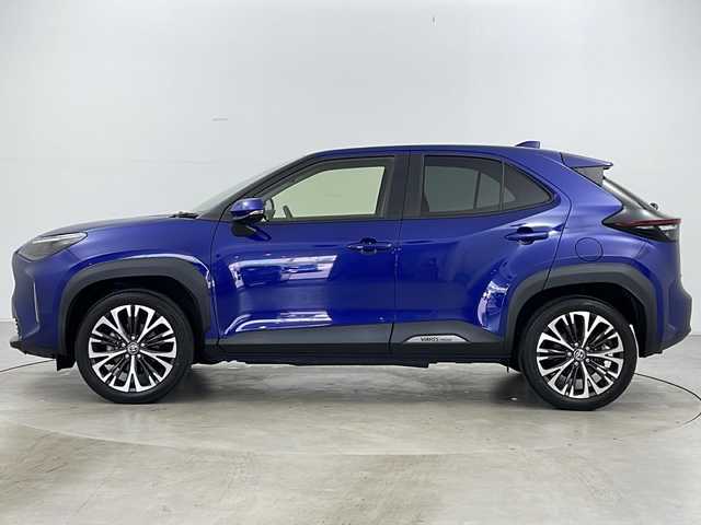 トヨタ ヤリスクロス ハイブリッド Z 道央・札幌 2021(令3)年 4万km ダークブルーマイカM ・4WD/・寒冷地仕様/・純正ナビ＆TV＆DVD＆BT＆USB＆miracast/・パノラミックビューモニター/・トヨタセーフティセンス/・プリクラッシュセーフティ/・レーントレーシングアシスト/・レーダークルコン/・オートマチックハイビーム/・ロードサインアシスト/・ブラインドスポットモニター/・カラーヘッドアップディスプレイ/・ステアリングヒーター/・ハーフレザーシート/・パワーシート/・シートヒーター/・AC100V/・ビルトインETC/・LEDヘッドライト/・LEDフォグ/・ドアミラーヒーター/・クリアランスソナー/・スマートキー/・純正18インチAW