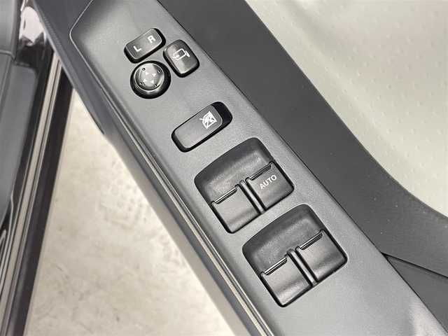 日産 モコ S 千葉県 2015(平27)年 6.9万km アーバンブラウン 純正ディスプレイオーディオ/・CD/FM/AM/USB入力端子）/バックカメラ/ETC/電動格納ミラー/アイドリングストップ/ヘッドライトレベライザー/社外アルミホイール/社外フロアマット/プッシュスタート/スマートキー/スペアキー1本/保障書/取扱説明書/禁煙車