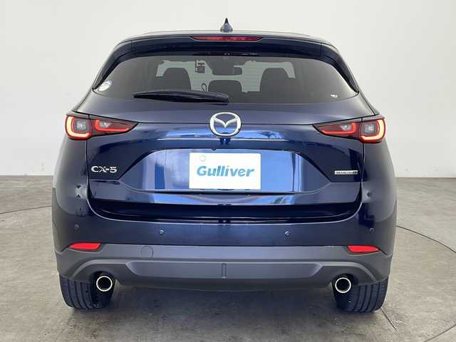 マツダ ＣＸ－５ 20S ブラックトーンED 兵庫県 2022(令4)年 1.7万km ディープクリスタルブルーマイカ ・純正ナビ&Bluetooth&TV&&USB&スマホ連携/・全方位カメラ/・ETC/・レーダークルーズコントロール/・i-ACTIVSENSE/・スマート・シティ・ブレーキ・サポート/・AT誤発進抑制制御/・リアクロストラフィックアラート/・ブラインドスポットモニター/・前後コーナーセンサー/・スマートキー/・オートライト/・オートマチックハイビーム/・LEDヘッドライト/・前後ドライブレコーダー/・パワーバックドア/・純正フロアマット/・メモリーパワーシート（運転席）/・ハーフレザーシート/・シートヒーター（運転席・助手席）/・純正19インチアルミホイール/・パドルシフト/・電動パーキングブレーキ/・オートブレーキホールド/・アイドリングストップ/・Wエアバック/・カーテンエアバック