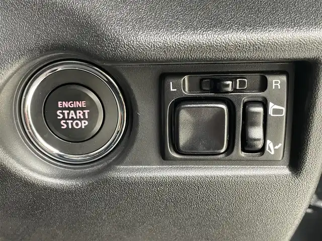 スズキ ジムニー XC 茨城県 2022(令4)年 5.7万km ブルーイッシュブラックパール3 社外8型ナビ/バックカメラ/フルセグ/衝突被害軽減ブレーキ/車線逸脱抑制装置/クルーズコントロール/オートマチックハイビーム/ETC/社外マフラー/社外シートカバー/社外グリル/ドラレコ/シートヒーター/純正16インチAW/LEDヘッドライト/スマートキー