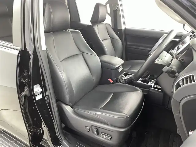 トヨタ ランドクルーザー プラド TX Lパッケージ ブラックED 福井県 2021(令3)年 2.7万km アティチュードブラックマイカ アルパインナビ/CD/DVD/Bluetooth/フルセグ/サンルーフ/Toyota Safety Sense/・プリクラッシュセーフティシステム/・レーンディパーチャーアラート/・レーダークルーズコントロール/デジタルインナーミラー/バックカメラ/レザーシート/シートヒーター/エアシート/パワーシート/ドラレコ/LEDヘッドライト/オートライト/オートマチックハイビーム/HDMI端子/レーンキープアシスト/横滑り防止装置/レーンキープアシスト/純正フロアマット/純正18AW