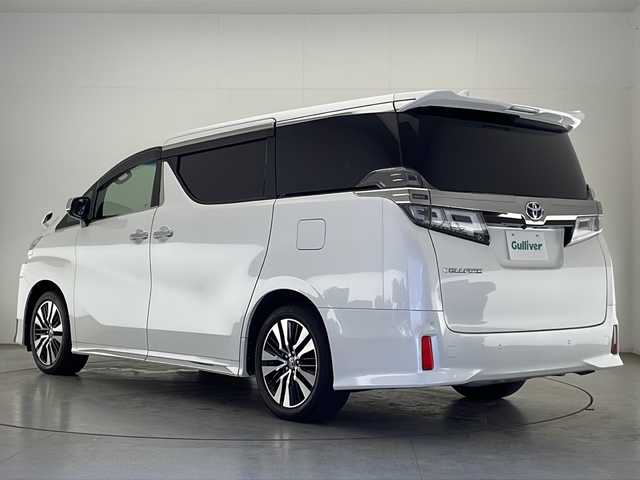 トヨタ ヴェルファイア Z Gエディション 宮崎県 2019(令1)年 3.3万km ホワイトパールクリスタルシャイン 禁煙車/トヨタセーフティセンス/純正10型ナビTV/（NSZN-Z68T/CD/DVD/Bluetooth/フルセグTV)/純正12.1型リアフリップダウンモニター/（V12T-R68C）/純正バックカメラ/純正ビルトインETC/純正LEDオートライト/純正LEDフォグ/純正オートアラーム/純正フロアマット/社外ドライブレコーダー（コムテック）/両側電動スライドドア/プリクラッシュセーフティ/アダプティブクルーズコントロール/レーンディパーチャーアラート/オートマチックハイビーム/クリアランスソナー/電子パーキング/オートホールド/パワーバックドア/前席パワーシート/エアシート/シートヒーター/リアエグゼクティブパワーシート/黒本革シート/ステアリングヒーター/ウッドコンビ本革巻ハンドル/Wオートエアコン（ナノイー）/スマートキー/プッシュエンジンスタート/スペアキー/新車時保証書/取扱い説明書/ナビ取扱い説明書