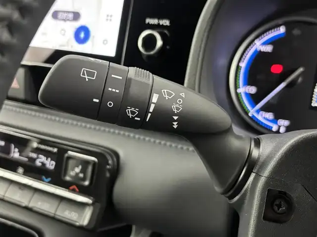 トヨタ ヴォクシー ハイブリッド S－Z 埼玉県 2025(令7)年 0.1万km未満 アティチュードブラックマイカ 登録済未使用車/純正ディスプレイオーディオ/（Bluetooth/CD/DVD/AM/FM）/フルセグTV/バックカメラ/レーダークルーズコントロール/快適利便パッケージ/横滑り防止装置/レーンキープアシスト/盗難防止装置/プリクラッシュセーフティ/LEDヘッドライト/両側パワースライドドア/ETC2.0/スマートキー
