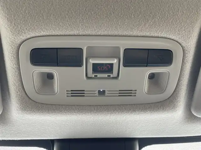 トヨタ アクア Z 千葉県 2022(令4)年 2.7万km プラチナホワイトパールマイカ メーカー10.5型ディスプレイオーディオ/（AM/FM/BT/フルセグTV）/全方位バックカメラ/前後ドラレコ/ETC/トヨタセーフティセンス/・レーントレーシングアシスト/・プリクラッシュセーフティ/・ブラインドスポットモニター/・クリアランスソナー/・リアクロストラフィックアラート/・パーキングサポートブレーキ/・ロードサインアシスト/PWR＋モード/ECOモード/EVモード/nanoeX/ドアバイザー/純正フロアマット/純正LEDヘッドライト/純正15インチAW/ドアバイザー