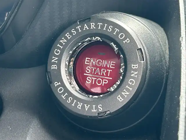 ホンダ Ｓ６６０ α 栃木県 2015(平27)年 4.4万km プレミアムミスティックナイトパール センターディスプレイ/・6.1インチワイドディスプレイ/・HDMIジャック/リアモニター/クルーズコントロール/ハーフレザーシート/革巻きステアリング/ステアリングスイッチ/パドルシフト/LEDヘッドランプ/オートライト/スマートキー＆プッシュスタート/純正アルミホイール（前15インチ後16インチ）/純正フロアマット/W/サイドエアバッグ