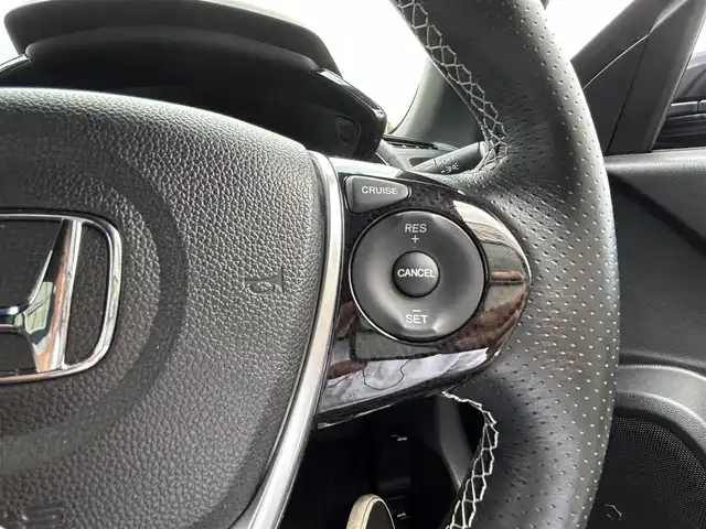 ホンダ Ｓ６６０ α 栃木県 2015(平27)年 4.4万km プレミアムミスティックナイトパール センターディスプレイ/・6.1インチワイドディスプレイ/・HDMIジャック/リアモニター/クルーズコントロール/ハーフレザーシート/革巻きステアリング/ステアリングスイッチ/パドルシフト/LEDヘッドランプ/オートライト/スマートキー＆プッシュスタート/純正アルミホイール（前15インチ後16インチ）/純正フロアマット/W/サイドエアバッグ