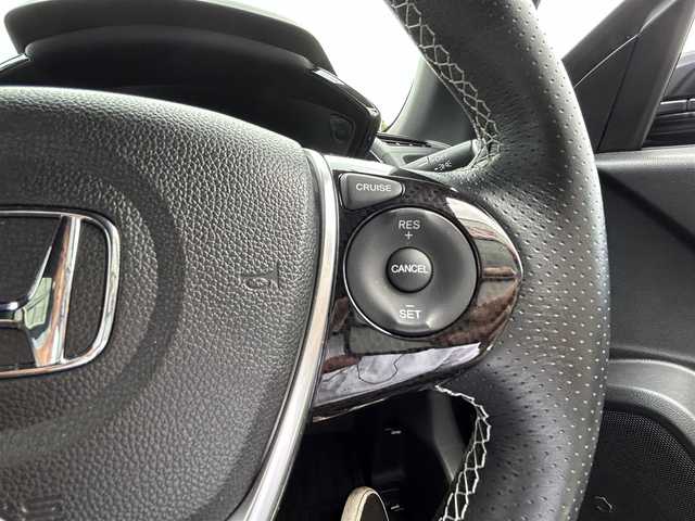 ホンダ Ｓ６６０ α 兵庫県 2015(平27)年 4.4万km プレミアムミスティックナイトパール センターディスプレイ/・6.1インチワイドディスプレイ/・HDMIジャック/リアモニター/クルーズコントロール/ハーフレザーシート/革巻きステアリング/ステアリングスイッチ/パドルシフト/LEDヘッドランプ/オートライト/スマートキー＆プッシュスタート/純正アルミホイール（前15インチ後16インチ）/純正フロアマット/W/サイドエアバッグ